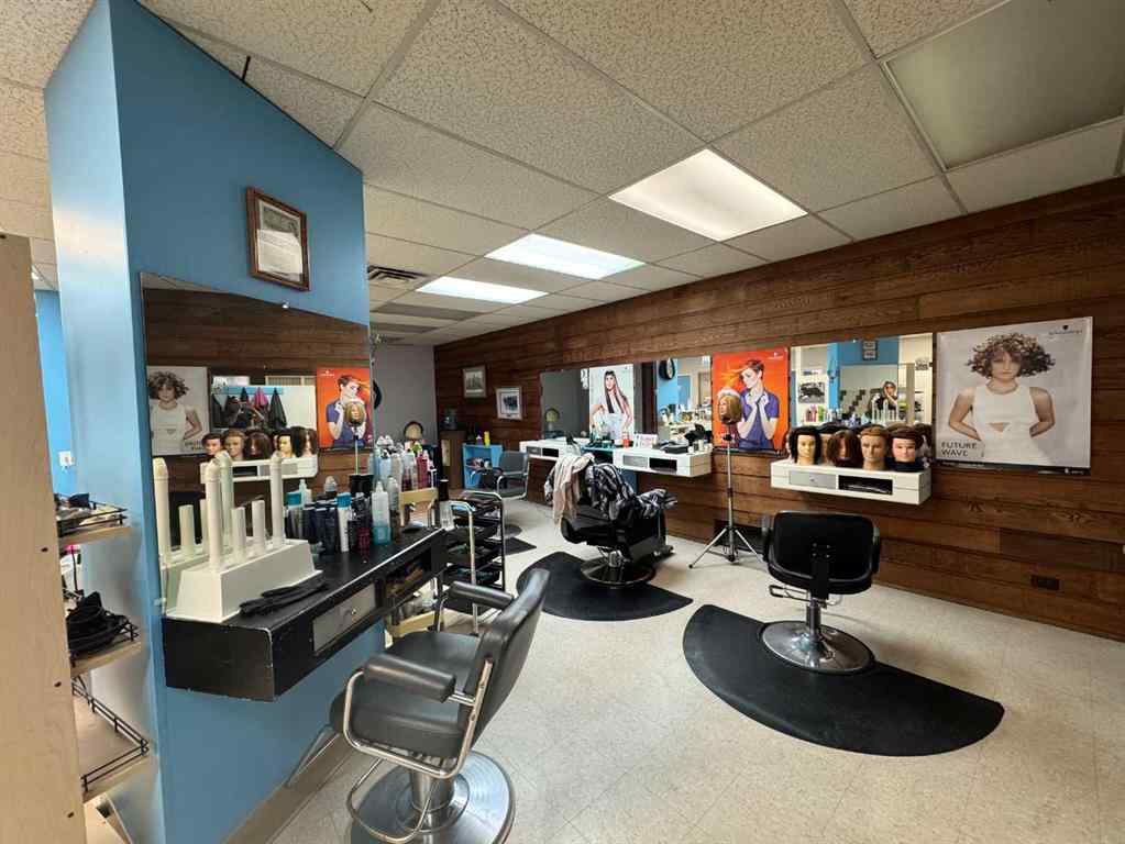 MLS® A2235886 - 5033 50 Avenue  in Central Commercial Core Ponoka, Commercial