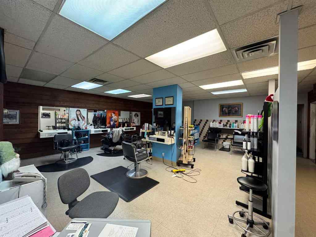MLS® A2235886 - 5033 50 Avenue  in Central Commercial Core Ponoka, Commercial