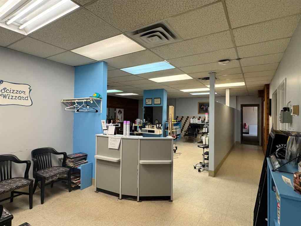 MLS® A2235886 - 5033 50 Avenue  in Central Commercial Core Ponoka, Commercial