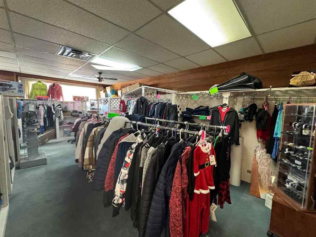 MLS® A2235886 - 5033 50 Avenue  in Central Commercial Core Ponoka, Commercial