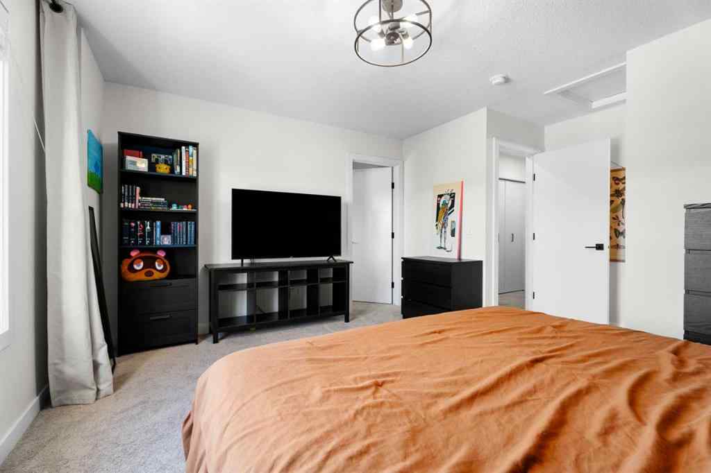 MLS® A2235889 - 11 D'arcy Boulevard  in D\'arcy Ranch Okotoks, Residential