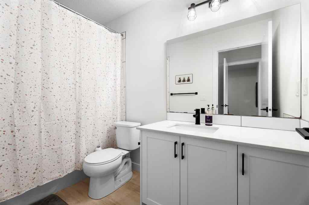 MLS® A2235889 - 11 D'arcy Boulevard  in D\'arcy Ranch Okotoks, Residential