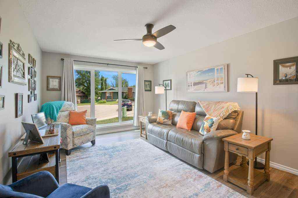 MLS® A2235898 - 36 Harvey   in Highland Green Estates Red Deer, Residential