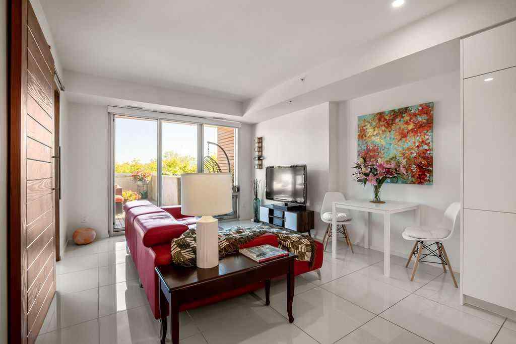MLS® A2235920 - Unit #306 1020 9 Avenue SE in Inglewood Calgary, Residential