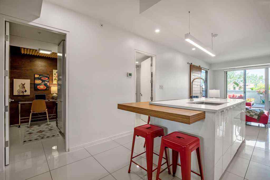 MLS® A2235920 - Unit #306 1020 9 Avenue SE in Inglewood Calgary, Residential