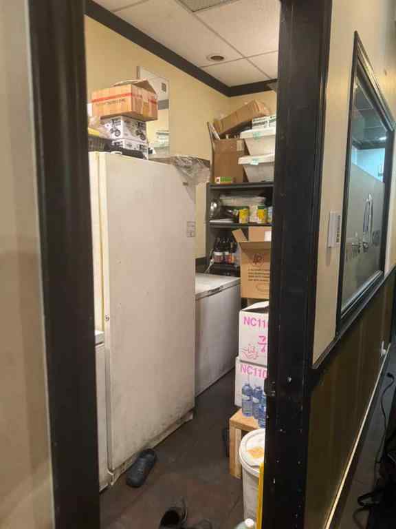 MLS® A2235927 - Unit #104 3400 14 Street NW in Rosemont Calgary, Commercial