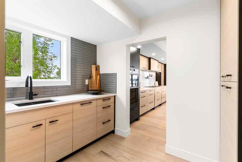 MLS® A2235931 - 476 WEST CHESTERMERE Drive  in NONE Chestermere, Residential