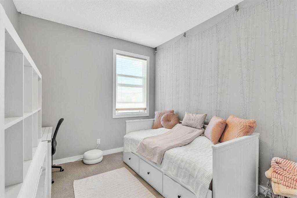 MLS® A2235940 - 333 Walgrove Terrace SE in Walden Calgary, Residential