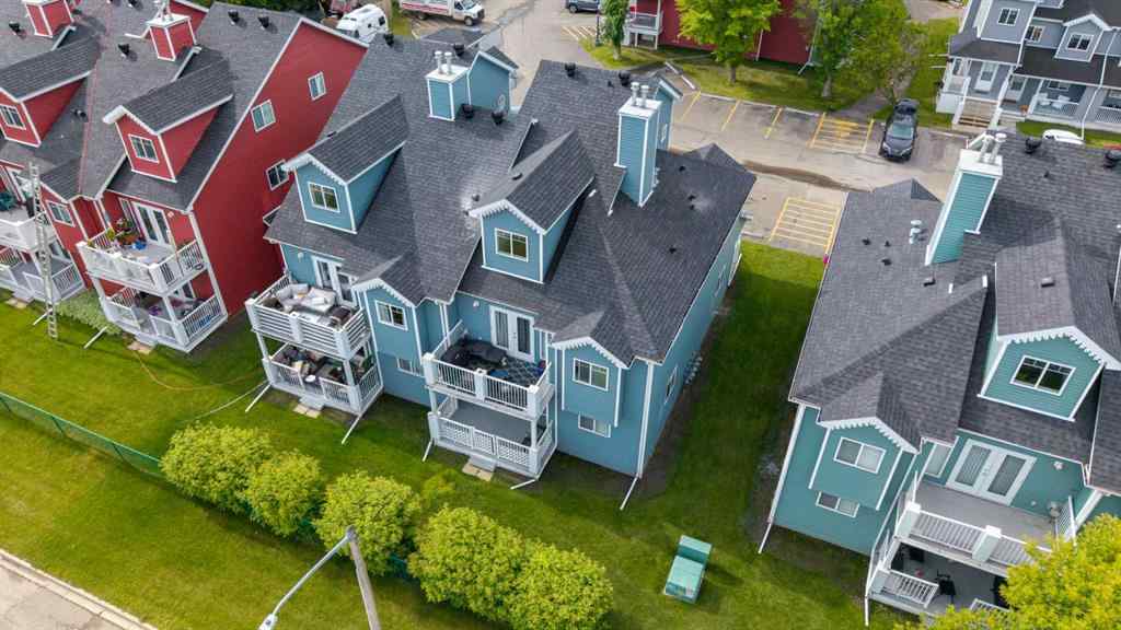 MLS® A2235957 - Unit #502 5220 50A Avenue  in Downtown Sylvan Lake, Residential