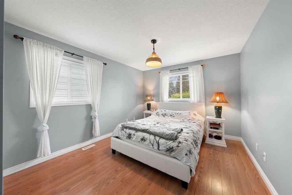 MLS® A2235957 - Unit #502 5220 50A Avenue  in Downtown Sylvan Lake, Residential