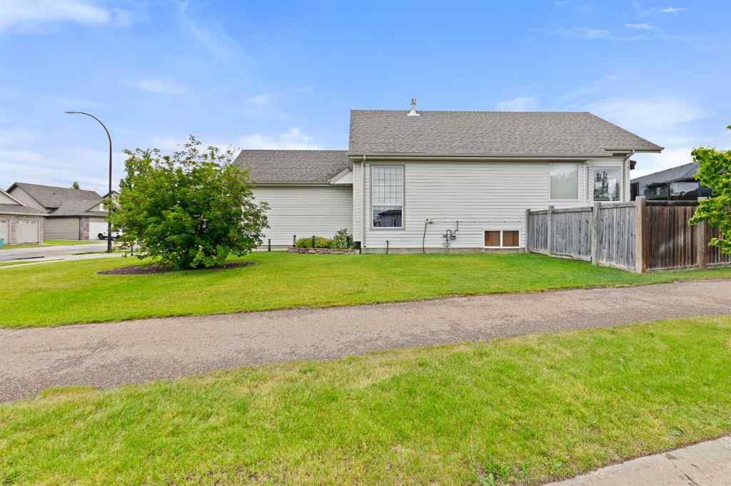 MLS® A2235958 - 5217 15 Street  in College Park Lloydminster, Residential
