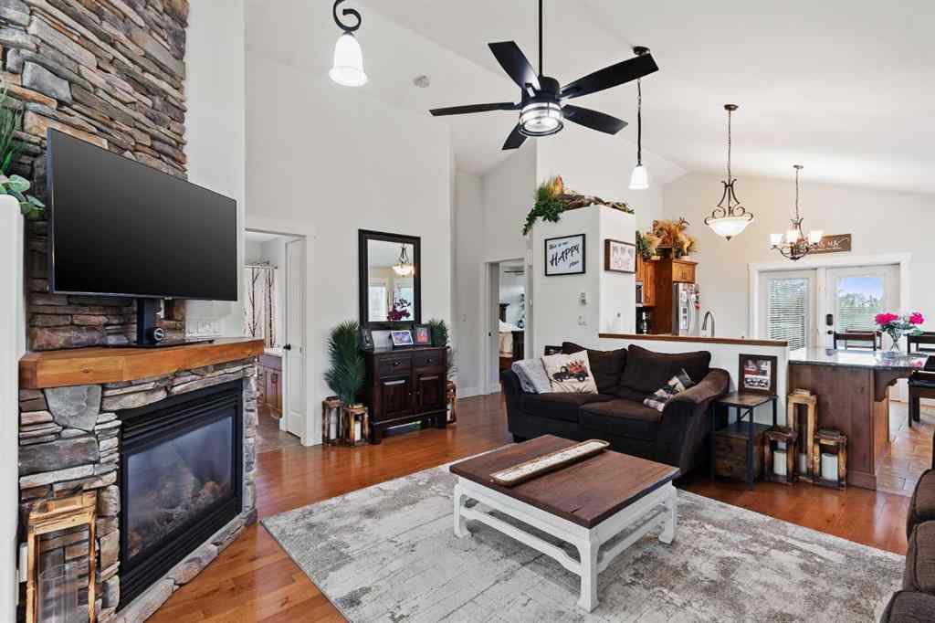 MLS® A2235958 - 5217 15 Street  in College Park Lloydminster, Residential