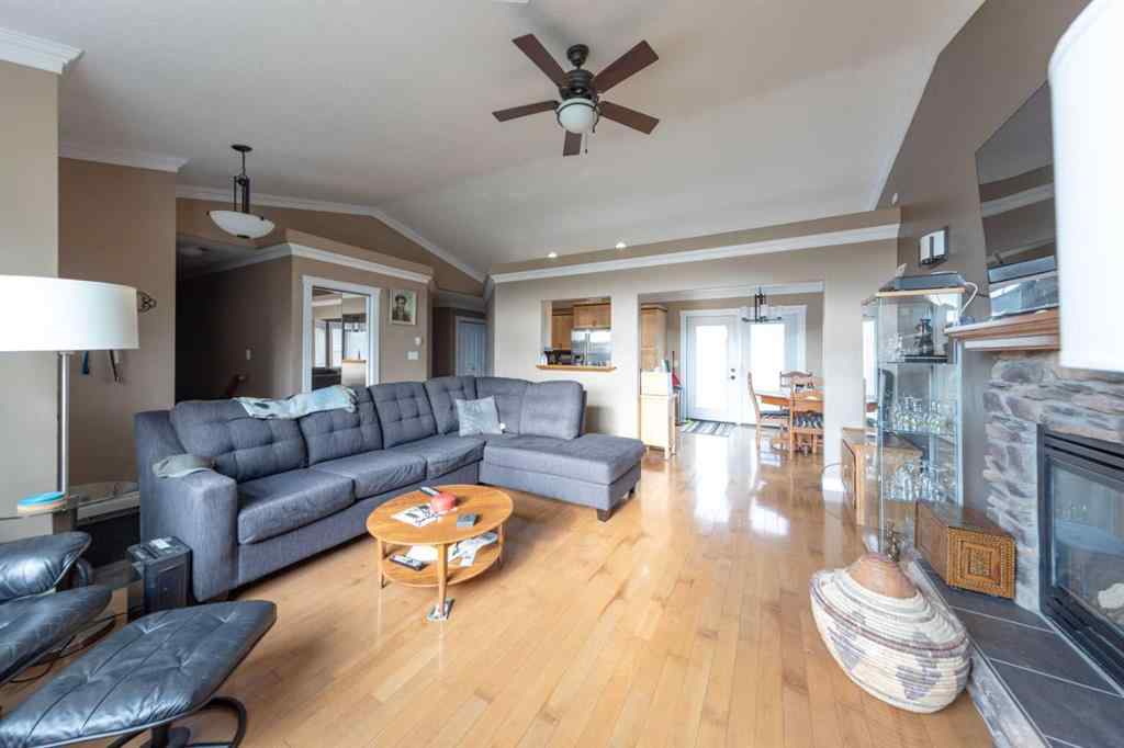 MLS® A2235968 - 4010 74 Avenue  in Parkview Estates Lloydminster, Residential