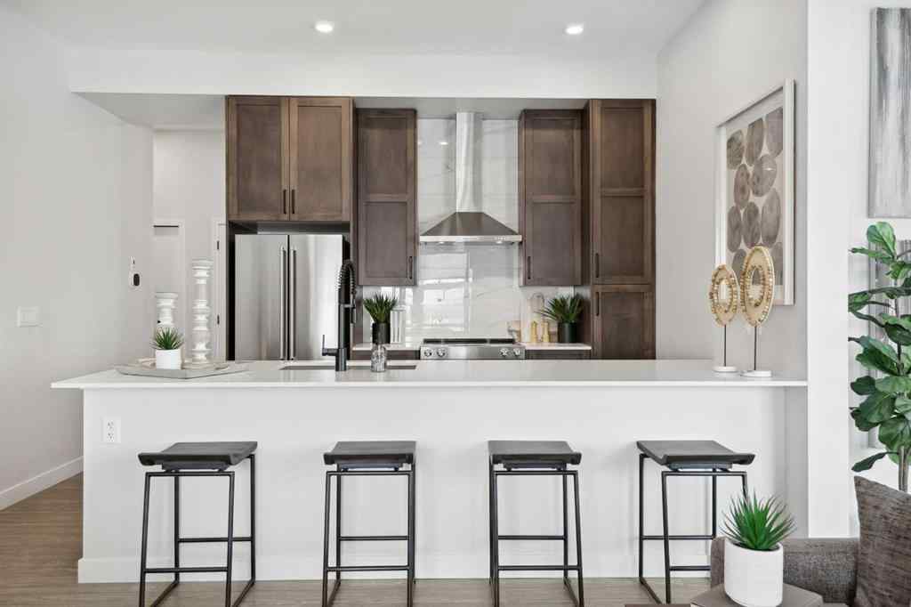MLS® A2235982 - Unit #426 255 Les Jardins Park SE in Douglasdale/Glen Calgary, Residential