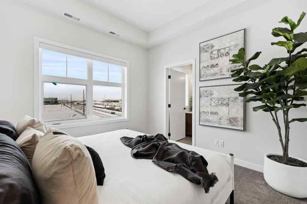 MLS® A2235982 - Unit #426 255 Les Jardins Park SE in Douglasdale/Glen Calgary, Residential
