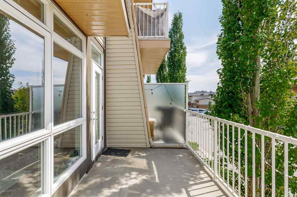 MLS® A2235988 - Unit #7 156 Rockyledge View NW in Rocky Ridge Calgary, Residential