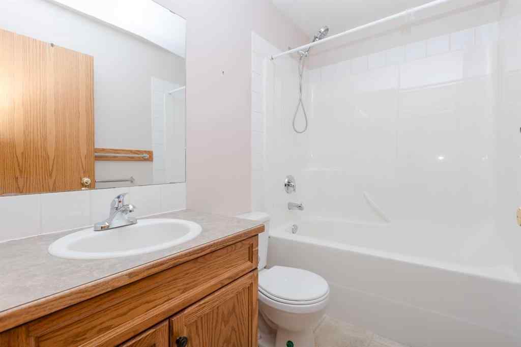 MLS® A2235993 - 173 Kingston Drive  in Kentwood East Red Deer, Residential