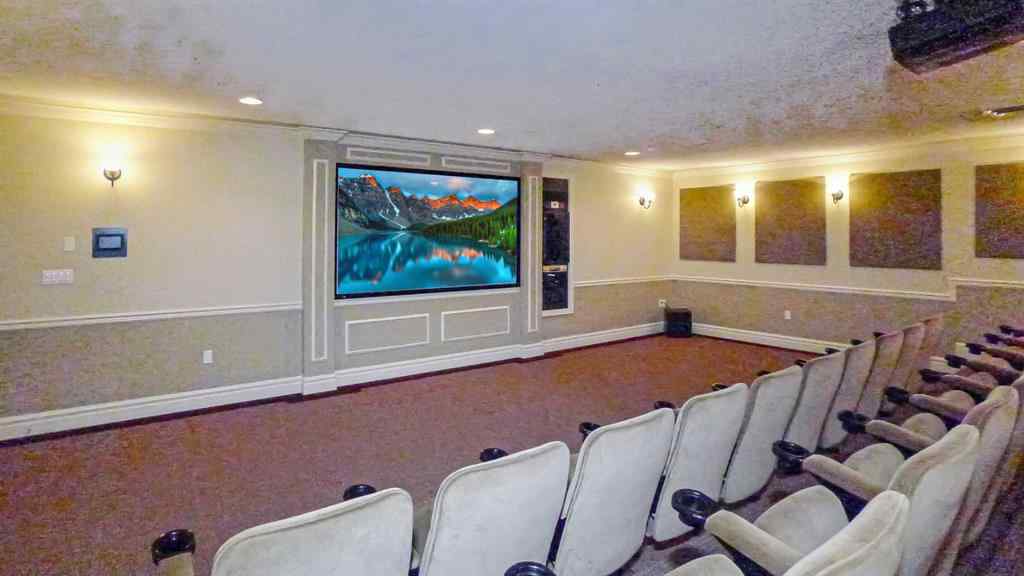 MLS® A2236029 - Unit #703 1718 14 Avenue NW in Hounsfield Heights/Briar Hill Calgary, Residential