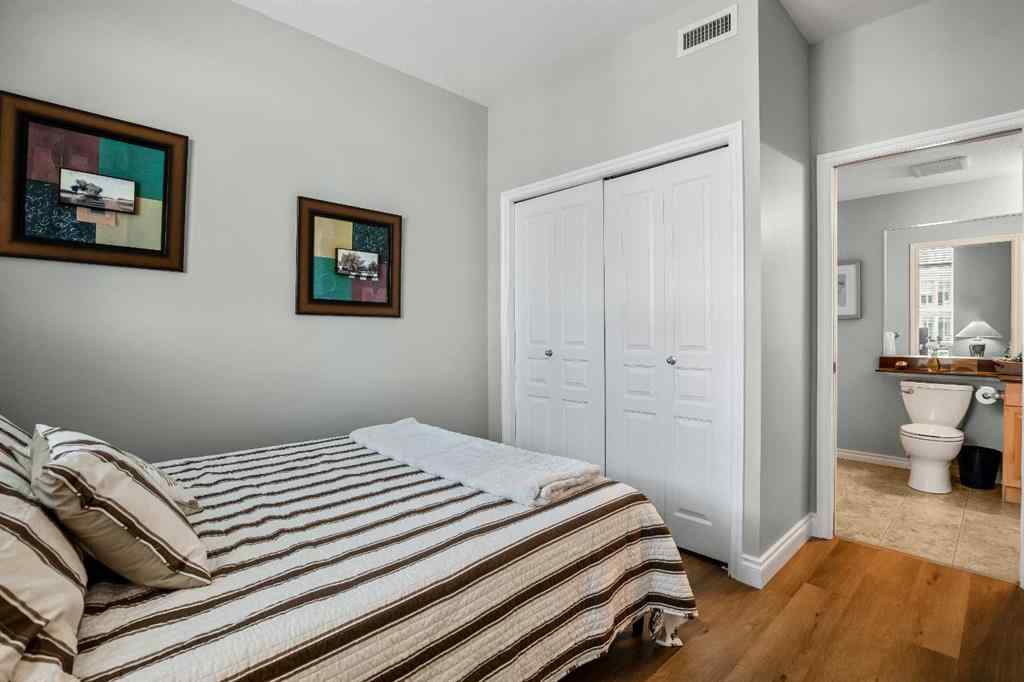 MLS® A2236029 - Unit #703 1718 14 Avenue NW in Hounsfield Heights/Briar Hill Calgary, Residential
