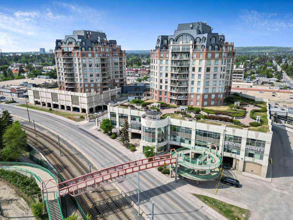 MLS® A2236029 - Unit #703 1718 14 Avenue NW in Hounsfield Heights/Briar Hill Calgary, Residential