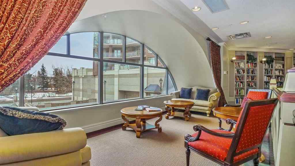 MLS® A2236029 - Unit #703 1718 14 Avenue NW in Hounsfield Heights/Briar Hill Calgary, Residential
