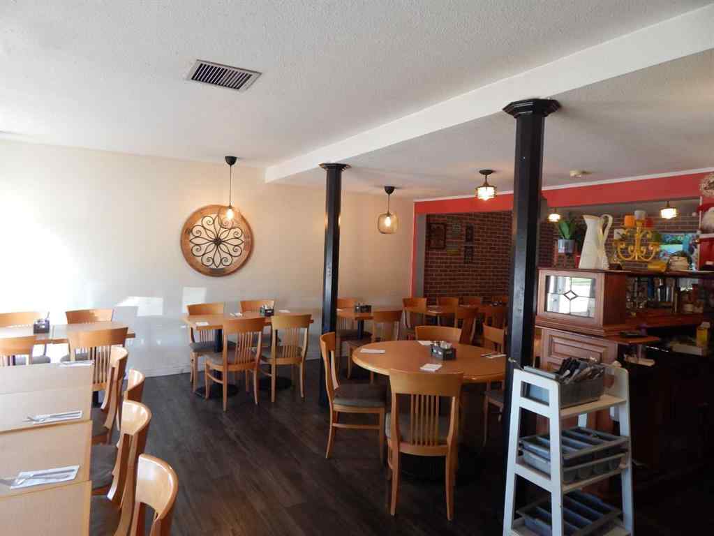 MLS® A2236036 - 837 E Centre Street  in NONE Carstairs, Commercial