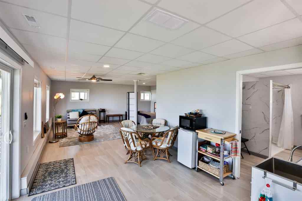 MLS® A2236047 - 174068 Range Road 214   in Sunset Marks Rural Vulcan County, Residential