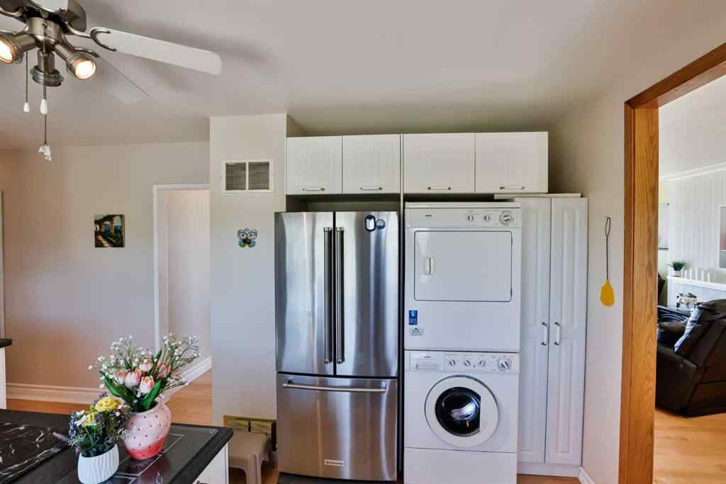 MLS® A2236047 - 174068 Range Road 214   in Sunset Marks Rural Vulcan County, Residential