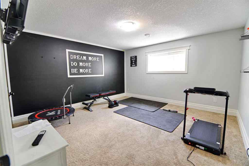 MLS® A2236066 - 521 12 Avenue W in NONE Barnwell, Residential