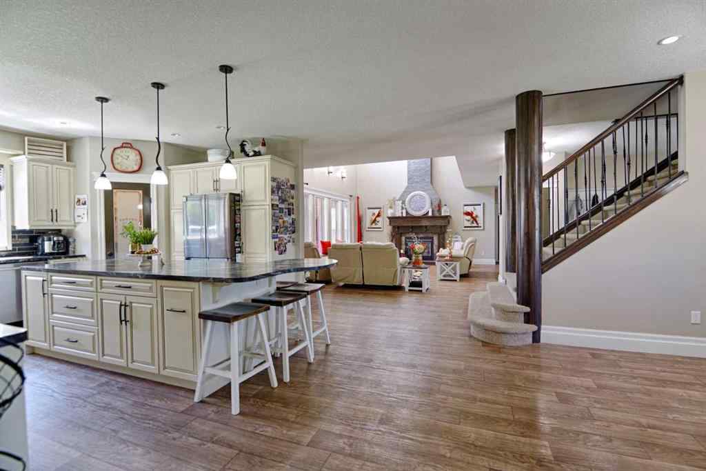 MLS® A2236066 - 521 12 Avenue W in NONE Barnwell, Residential
