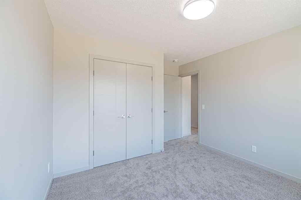 MLS® A2236067 - 914 Bayview Heights SW in Bayview Airdrie, Residential
