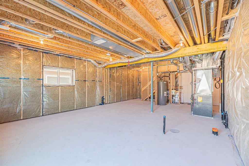 MLS® A2236067 - 914 Bayview Heights SW in Bayview Airdrie, Residential