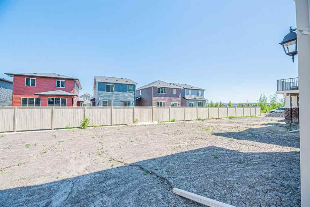MLS® A2236067 - 914 Bayview Heights SW in Bayview Airdrie, Residential