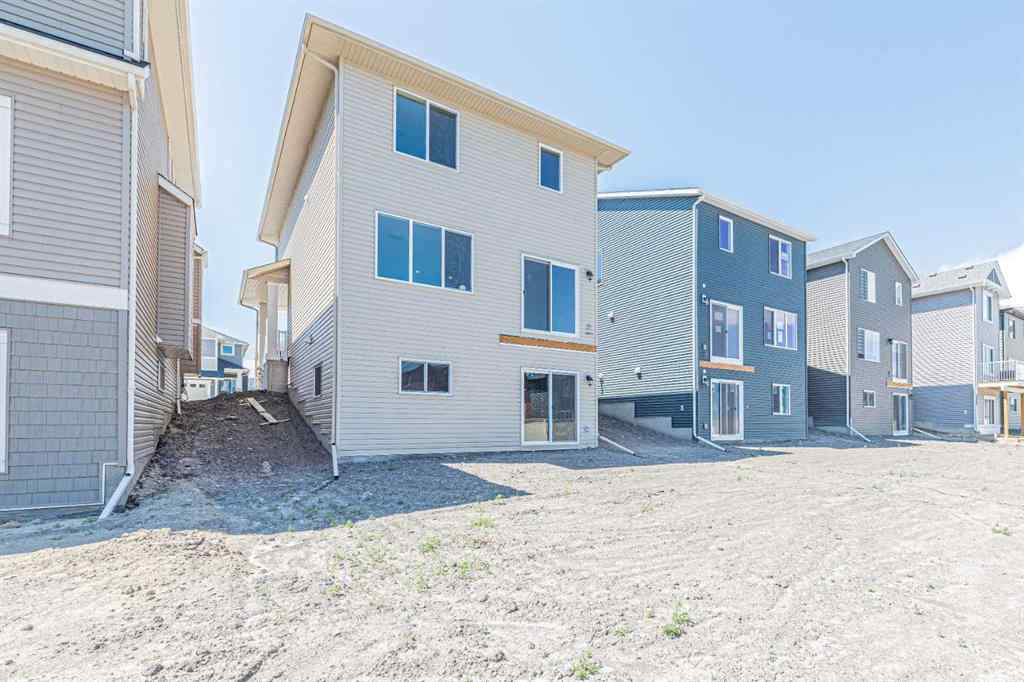 MLS® A2236067 - 914 Bayview Heights SW in Bayview Airdrie, Residential