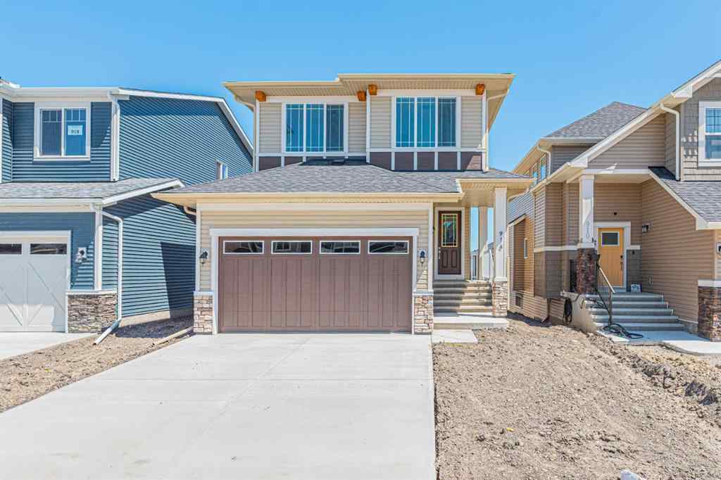 MLS® A2236067 - 914 Bayview Heights SW in Bayview Airdrie, Residential