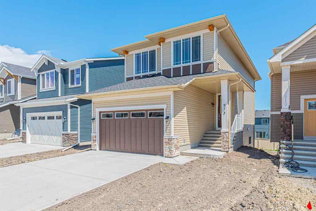 MLS® A2236067 - 914 Bayview Heights SW in Bayview Airdrie, Residential