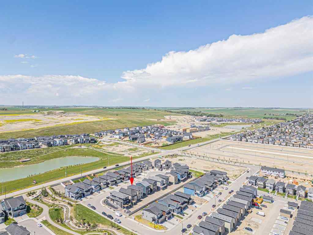 MLS® A2236067 - 914 Bayview Heights SW in Bayview Airdrie, Residential