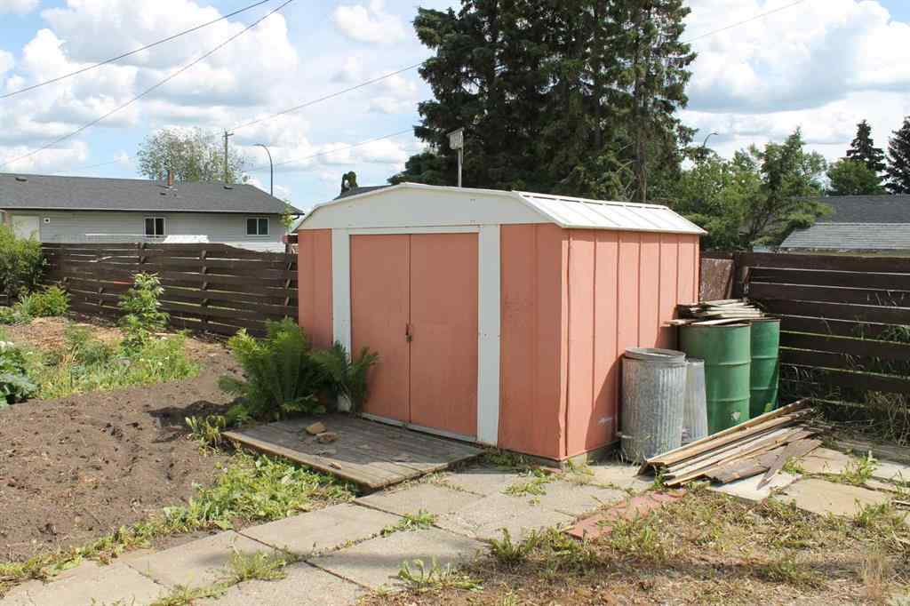 MLS® A2236071 - 10308 106 Street  in NONE Fairview, Residential