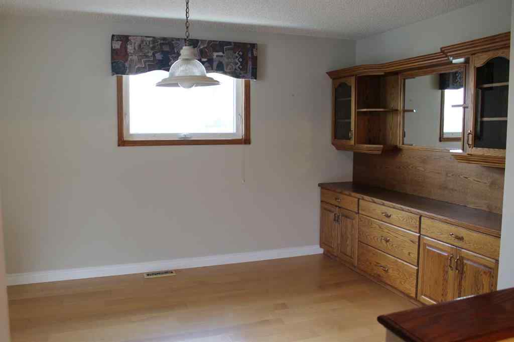 MLS® A2236071 - 10308 106 Street  in NONE Fairview, Residential