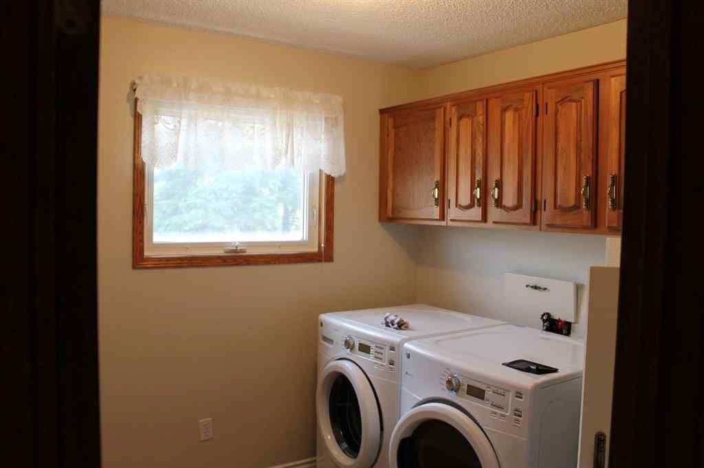 MLS® A2236071 - 10308 106 Street  in NONE Fairview, Residential