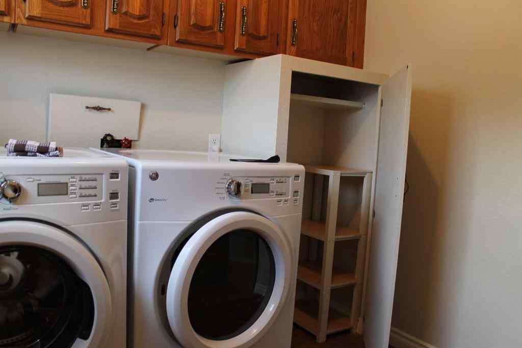 MLS® A2236071 - 10308 106 Street  in NONE Fairview, Residential