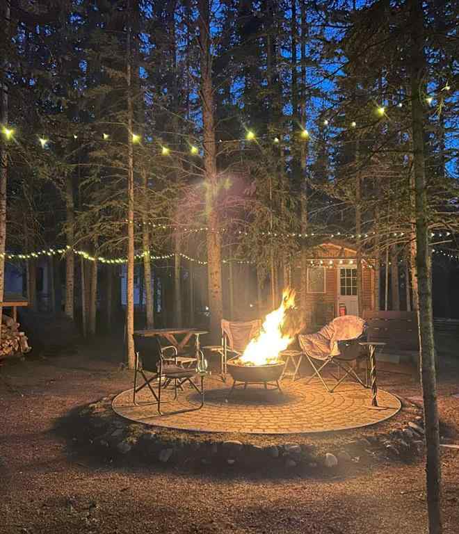 MLS® A2236098 - Unit #111 & 112 200 4 Avenue SW in NONE Sundre, Land