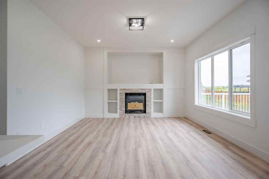 MLS® A2236105 - 1433 Scarlett Ranch Boulevard  in NONE Carstairs, Residential