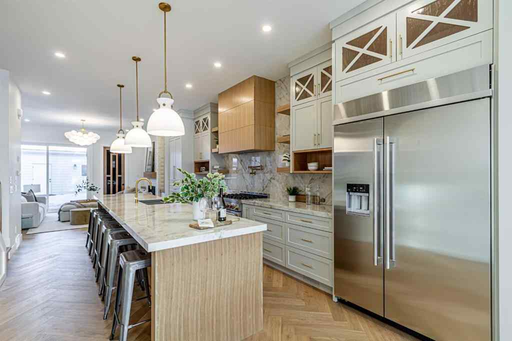 MLS® A2236126 - 533 35A Street NW in Parkdale Calgary, Residential