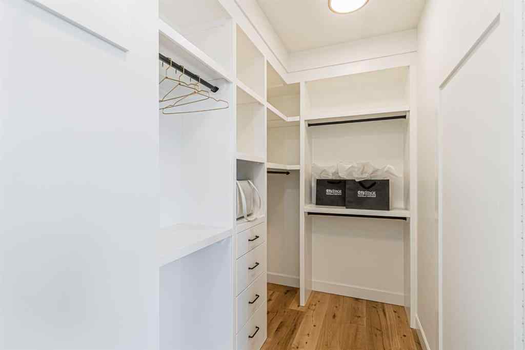 MLS® A2236126 - 533 35A Street NW in Parkdale Calgary, Residential
