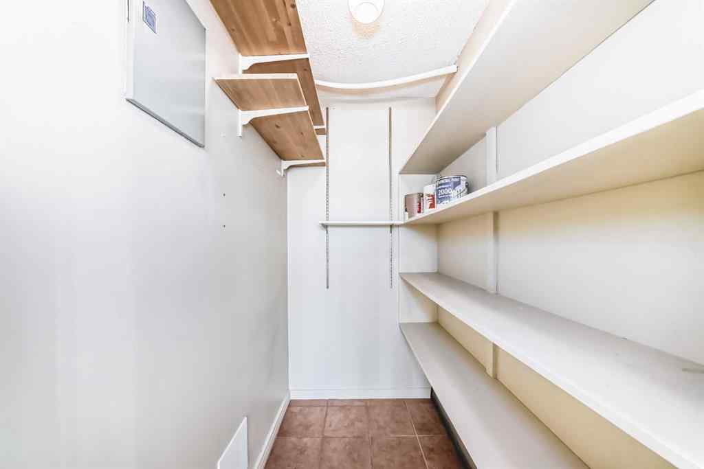 MLS® A2236142 - Unit #1104 145 Point Drive NW in Point McKay Calgary, Residential