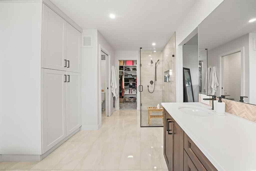 MLS® A2236150 - 37 Arrowwood Close  in Aspen Lake Blackfalds, Residential