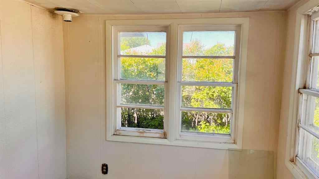MLS® A2236173 - 201 4th Avenue E in NONE Bow Island, Residential