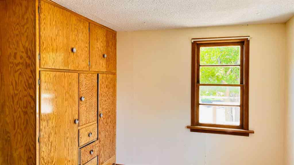 MLS® A2236173 - 201 4th Avenue E in NONE Bow Island, Residential