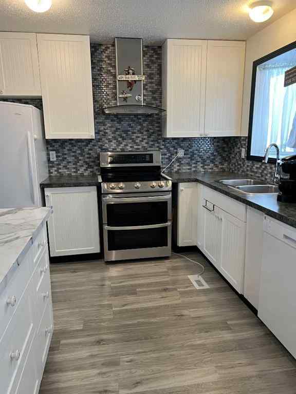 MLS® A2236174 - 407 7 ave   in NONE Fox Creek, Residential